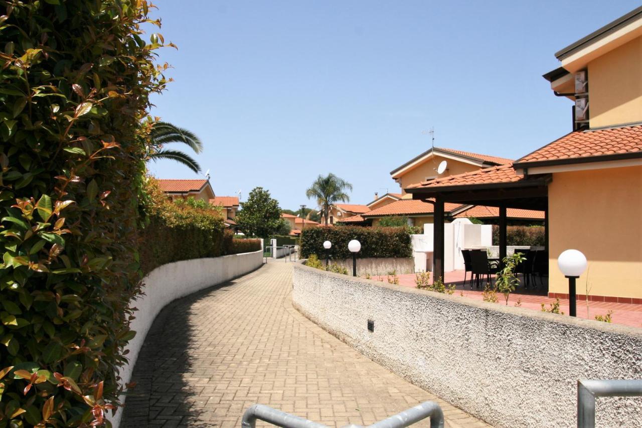 Portoada Park Villas Pizzo  Bagian luar foto